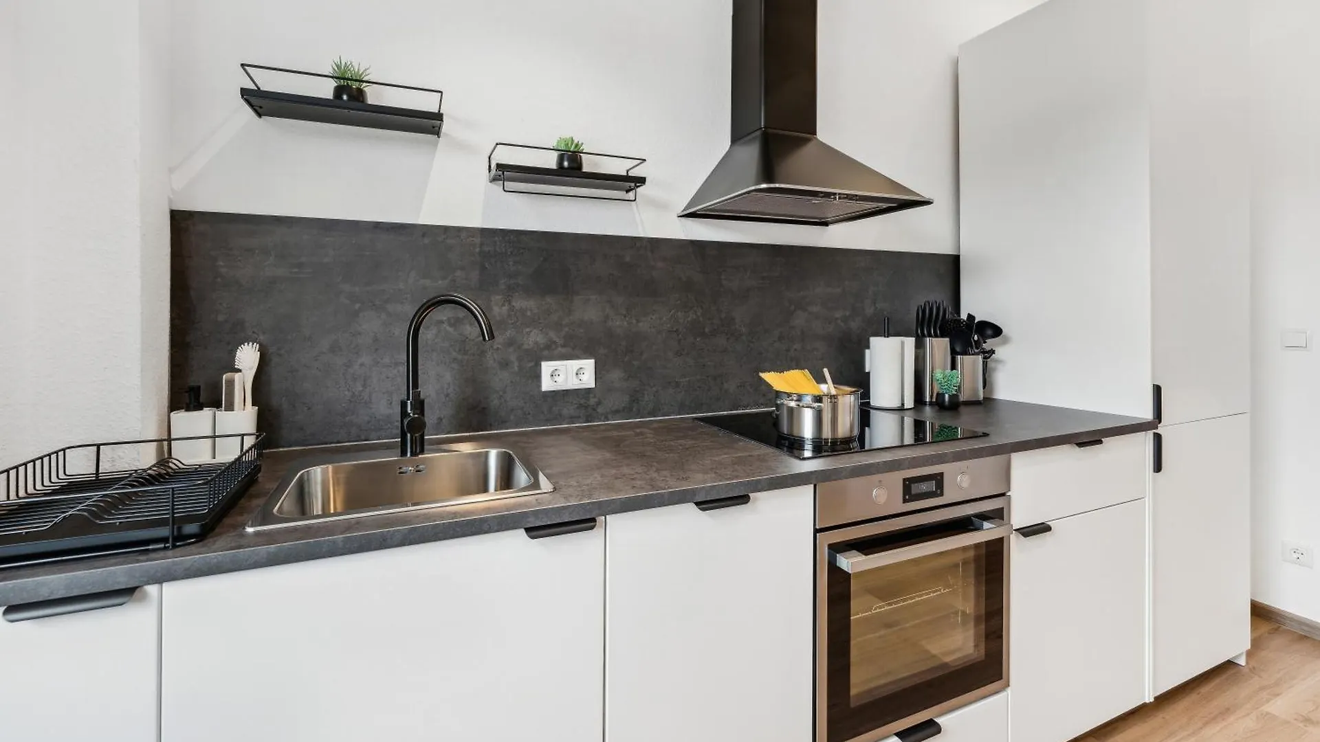 Grosszuegiges Apartment - Blue - In Sw Schweinfurt Germania